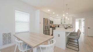 26 N Washington Ave - 3