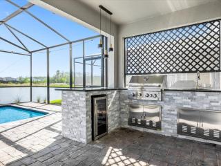 Brand New Storey Lake 9BR Villa Summer Kitchen - 8