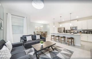 440OC Weekly Stay 4BR Th With Pool - 3