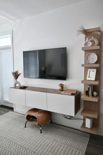 Premium 2 br condo stay in Central Location - 9