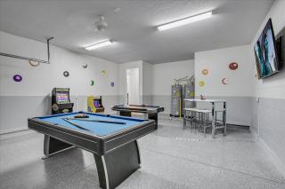 Solara Resort Vacation Home 6BR - 8