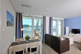 Apartment 1 "Nordlicht" - Blickrichtung Binnen- und Yachthafenoffenes Meer - Eckernförde - 6