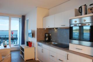 Apartment 24, Pier 24, Blickrichtung offene SeeBinnenhafen Nord - Eckernförde - 8