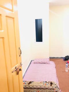 Cozy Affordable Rooms Islamabad - Islamabad - 2