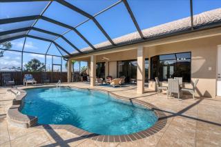 Cape Coral Private Pool Vacation Home - Matlacha - 9