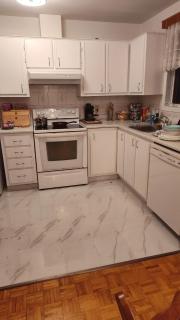Family-Friendly in Quiet Laval Neighborhood - Laval - 0