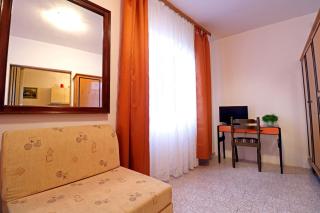 Guest House Franko - Bale - 1