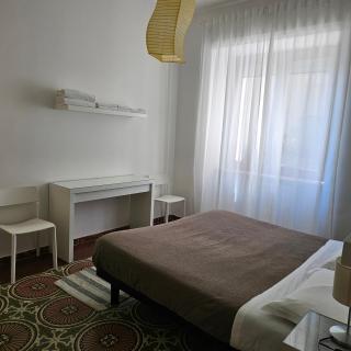 ESSENTIAL ROOM & PARKING in Centro Città con Parcheggio Privato e WIFI - Potenza - 6