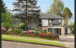 Spacious 5 Bedroom 3 Bath Three Sisters Getaway - Katoomba - 9