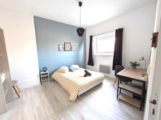Le Constantin - maison spacieuse et conviviale - 5 ch et 2 SDB - Tourcoing - 6