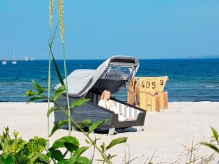 Schlafstrandkorb Süd-Höhe Wellenbad - 6