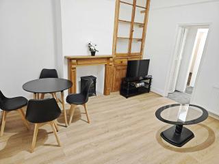 Comfy 3-Bed Home in Redfield - Near City Centre - Bristol - 8