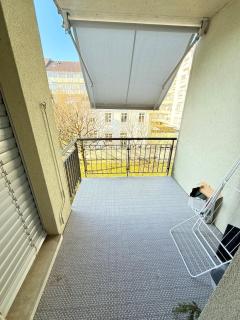 Very nice flat 80 meter from SBB - Basilea - 9