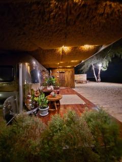 Starlit Sands Glamping - - 9