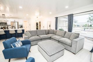 Private Dock Heated Pool Hot Tub Game Room Fun - Apollo Beach - 5