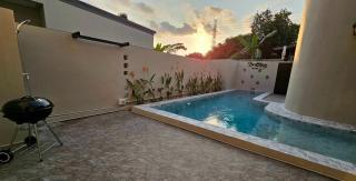 Brittany Private Pool Villa-Pattaya - Na Jomtien - 4