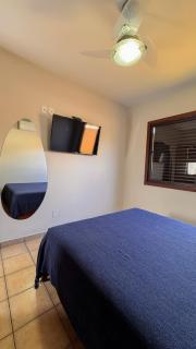 Apartamento familiar térreo cozinha tv smart ar-condicionado wifi em Taperapuan - 5