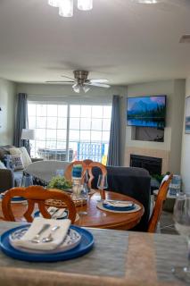 Lakefront Condo with breathtaking view! - Lake Ozark - 5