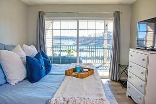 Lakefront Condo with breathtaking view! - Lake Ozark - 8