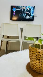 GM staycations by Maria Direct Access to pool - Manila - 3