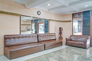 Capital O Rayan Plaza - Ernakulam - 6