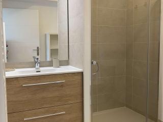 Bel appartement T2 avec terrasse privative et parking à Balaruc-les-Bains - FR-1-553-299 - Balaruc-les-Bains - 1