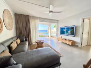 Solara West - Private Pool and Seafront - 3