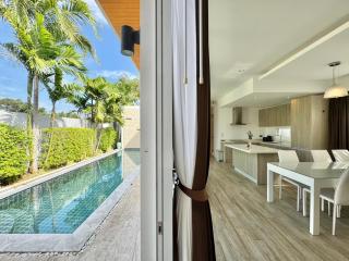 Villa phuket by the sense - 2