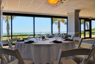 Shell Island Resort - All Oceanfront Suites - 7