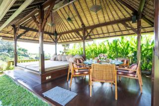 Luxury Villa with Butler Service and Spa - 3