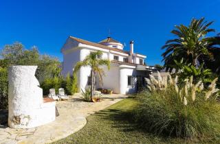 Villa DEA - Home away from home - Families Only - 4