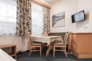 SCHMID Rooms & Apartments - Ischgl - 9