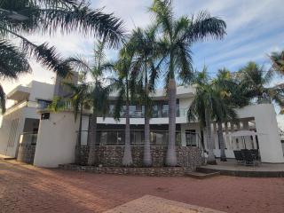 KURBS Resort - 9