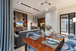 Stylish central apartment - - 0