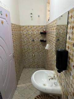 Rent Studio Mombassa Mtwapa Kenya No1 4people - Mombasa - 1