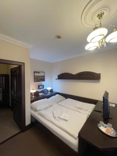 Hotel Bravo - 3