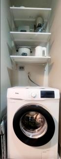 Cozy Minimalist Across Malls with Washer and Parking Near Airport - Manila - 9