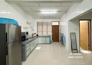 Kempas Family Suites Homestay - Johor Bahru - 4