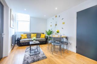 -RC83- For your relaxed,Cosy stay,Free Parking - Leeds - 8