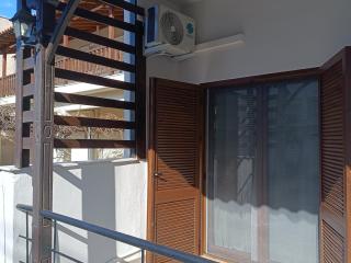 Suite Loft Apartment Konstantinidis - Nea Potidaea - 9