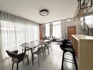 Cozy Pool House Villa Staycation - - 4