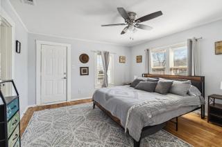 Charming Bungalow in McKinney – Walk to Downtown bungalow - McKinney - 4