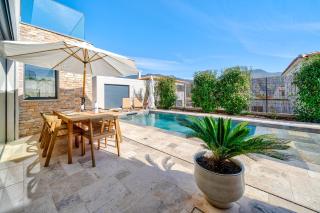 Villa Moderne avec Piscine Privée - Proche de Nice - Carros - 0
