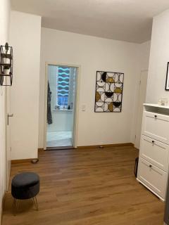 Wohnen in Freiberger Villa! Hochwertige Ausstattung! Balkon und Stellplatz - 4