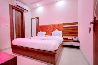 Hotel SMR Palace - Agra - Agra - 1