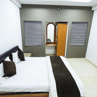 Hotel Rosebeds Near railway station - Aurangabad - 5
