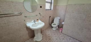 Kigali SUNVIVA Bed & Breakfast - Kigali - 5