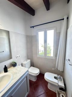 Villa Lola, seaviews, private pool & lush yard - 3