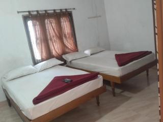 Royal Cottage - Yelagiri - 5