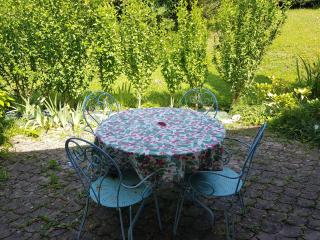 Maison, grand jardin, lac 8 min à pied, piste cyclable, 6 couchages - Sevrier - 5